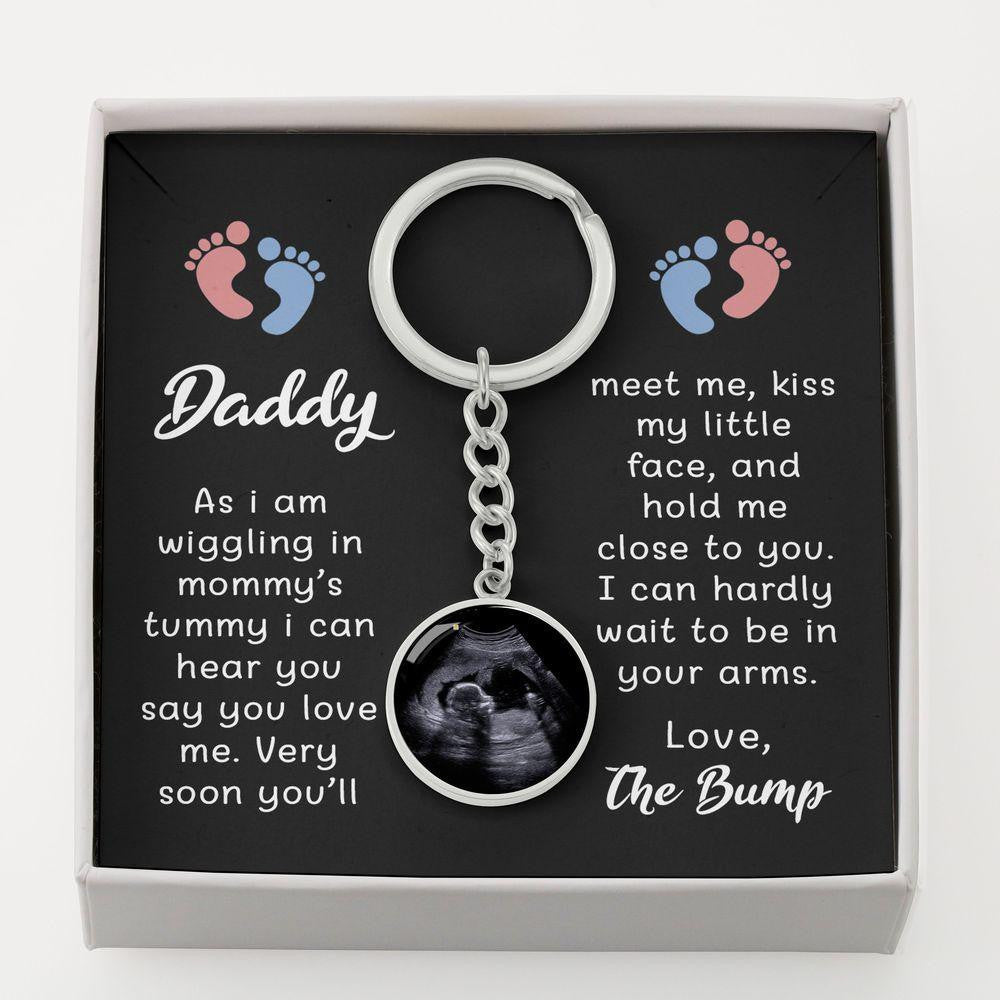 Personalized Photo Keychain For Dads To Be From The Bump - Circle Keychain Gift Idea