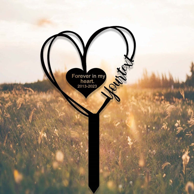 Custom Heart Pet Memorial Garden Stake, Personalized Grave Marker Stake, Pet Cat Dog Memorial Metal Sign, Outdoor Garden Yard Decor