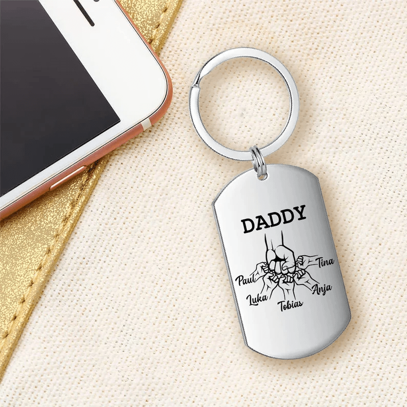 Fist Bump Keychain with 1-5 Names- Daddys Dream Team-Custom Keychain with Kids Names-Keychain for Dad-Father's Day Gifts