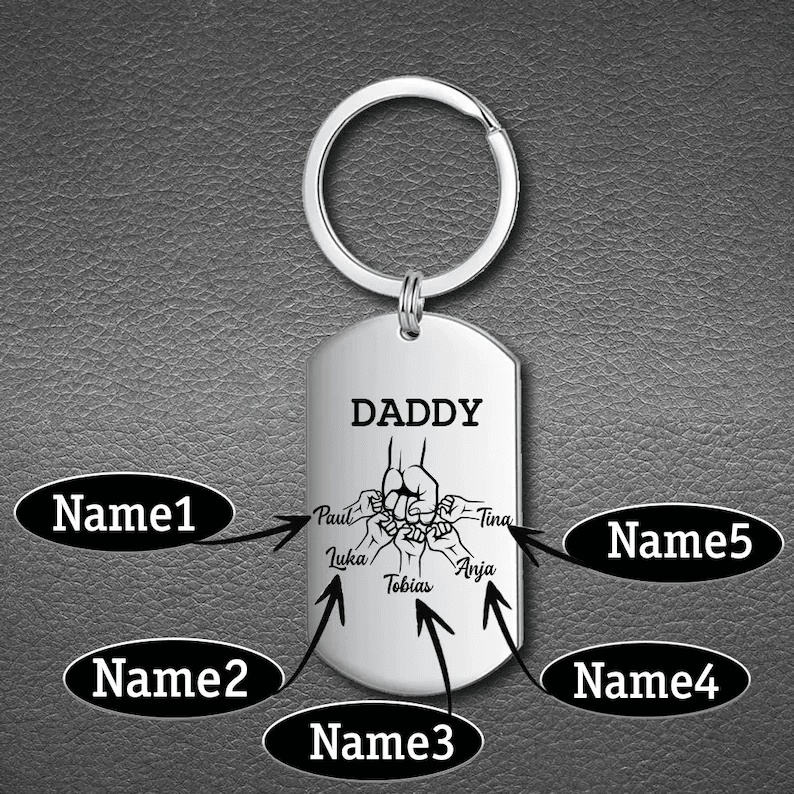 Fist Bump Keychain with 1-5 Names- Daddys Dream Team-Custom Keychain with Kids Names-Keychain for Dad-Father's Day Gifts