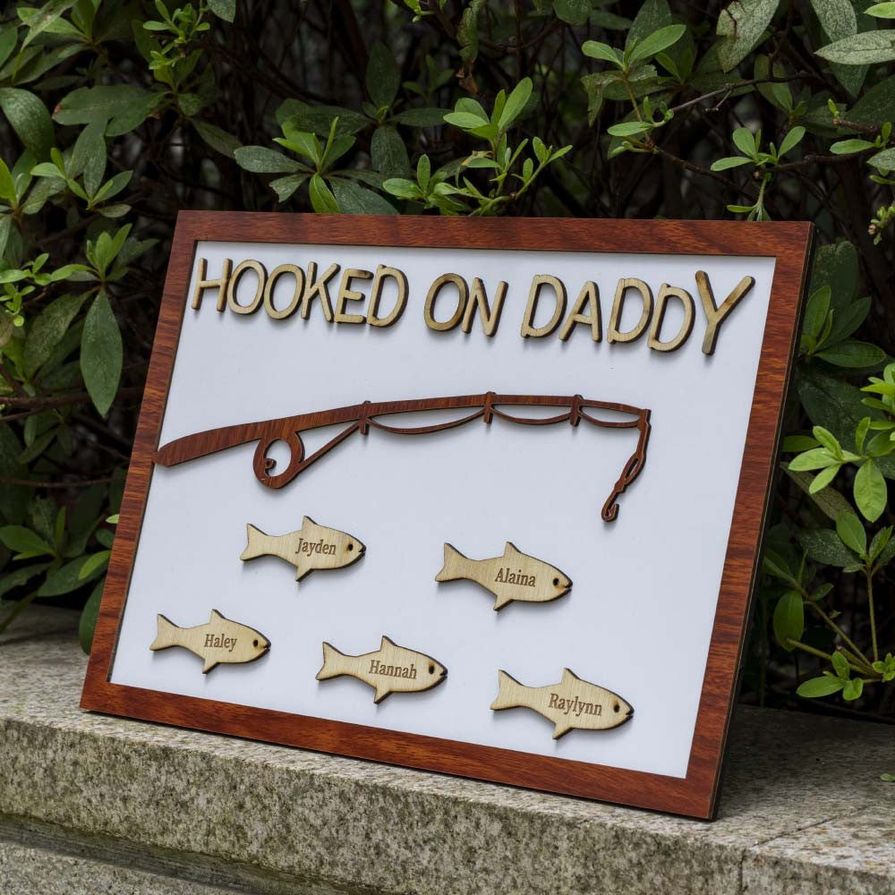 Personalized Hooked on Daddy Fishing With Kids Name Wood Sign Gift For Father's Day
