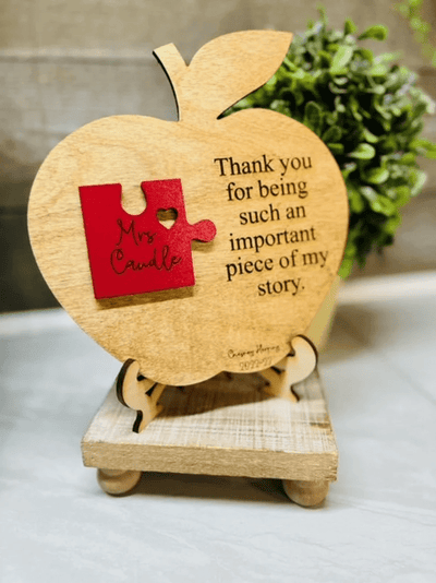 Thank You For Being An Important Piece of My Story| Teacher Gift| Teacher Sign|Teacher Appreciation Apple| Teacher Gifts| End Of Year Gifts