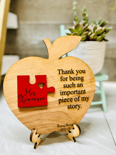 Thank You For Being An Important Piece of My Story| Teacher Gift| Teacher Sign|Teacher Appreciation Apple| Teacher Gifts| End Of Year Gifts