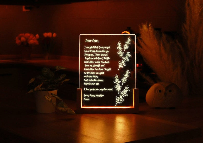 Personalized Plexi Letter Night Light - Mom Letter Plexi Night Light - Personalized LED Lamp - Heartfelt Gift for Mom - Custom Gift for Mom