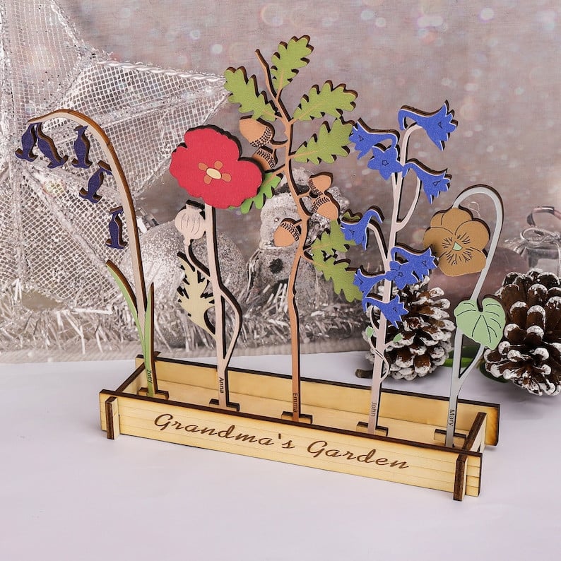 Grandma's Garden Sign, Birthday Flower Bouquet, Gift for Mom, Home Decor, Custom Wooden Plaque, Engraved Name, Mothers Day Gift,Grandma Gift