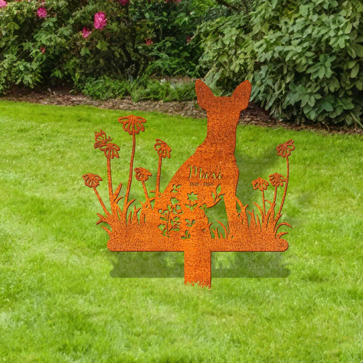 Custom Dog Memorial Stake, Miniature Pinscher Memorial Stake, Miniature Pinscher Loss, Sympathy Gift, Rusty Metal Stake, Pet Grave Markers