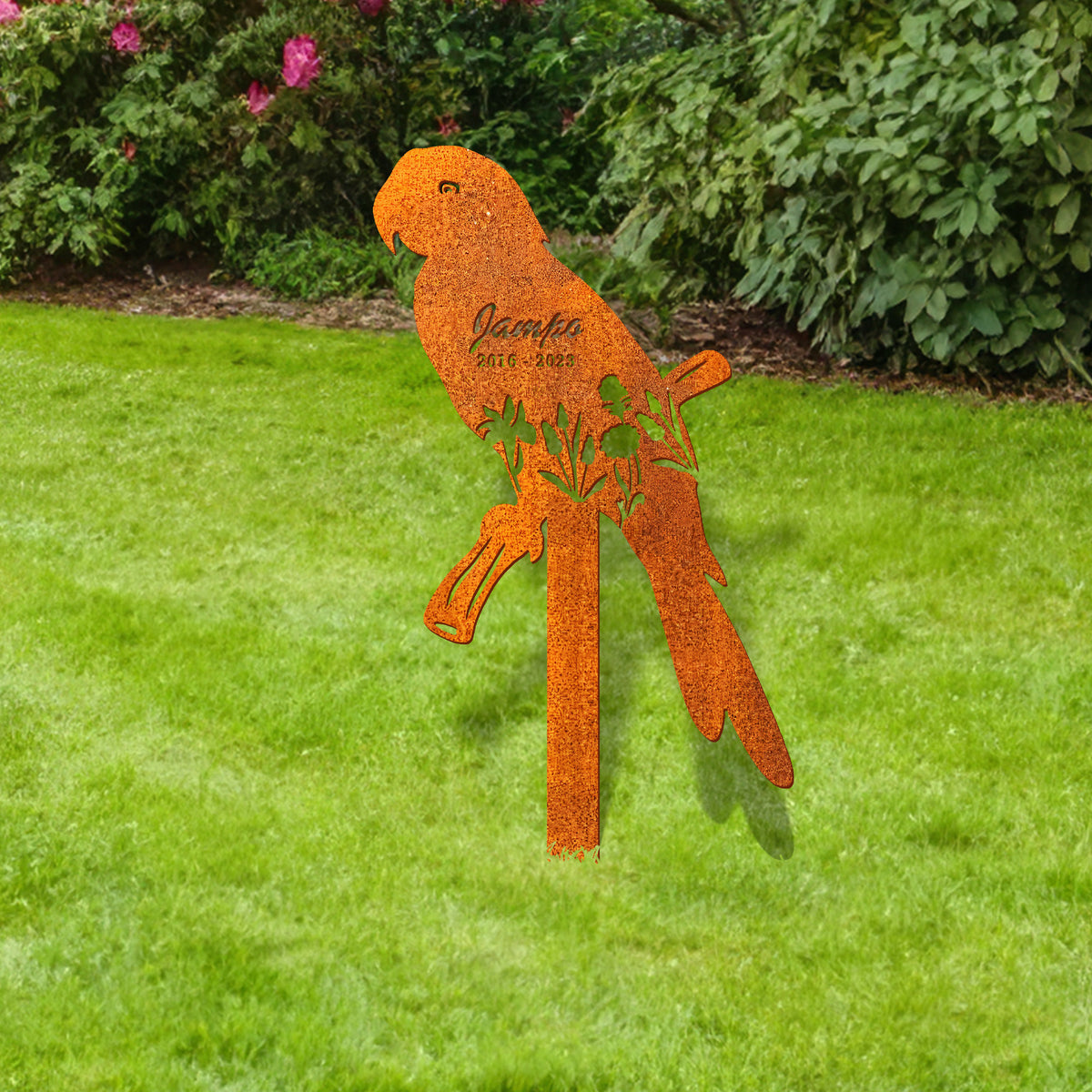 Personalized Parrot Memorial Stake, Parrot Name Sign, Sympathy Sign, Pet Grave Markers, Remembrance Stake, Parrot Garden Decor, Parrot Loss
