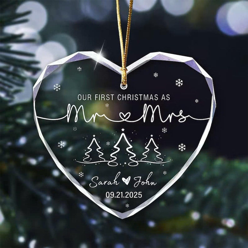 Personalized First Christmas Mr & Mrs Ornament, 2025 Wedding Keepsake, Christmas Tree Decoration 2025