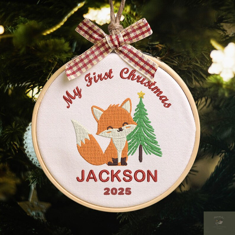 Baby’s First Christmas Embroidery Hoop Ornament, Personalized Embroidered Keepsake, Custom Name Baby, Newborn Christmas Gift, Baby Ornament