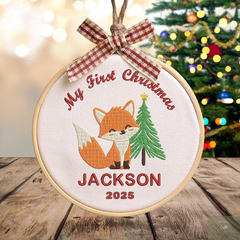 Baby’s First Christmas Embroidery Hoop Ornament, Personalized Embroidered Keepsake, Custom Name Baby, Newborn Christmas Gift, Baby Ornament