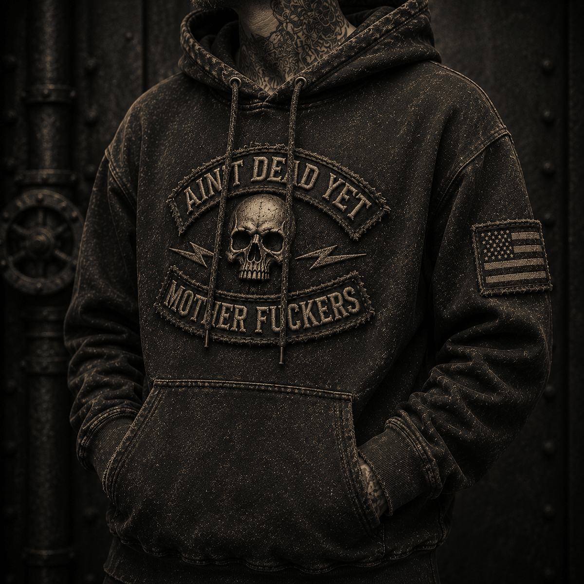 Ain't Dead Yet Mother Fuckers Printed Hoodie Skull Graphic Vintage Pullover Father’s Day Gift for Dad Grandpa Patriotic