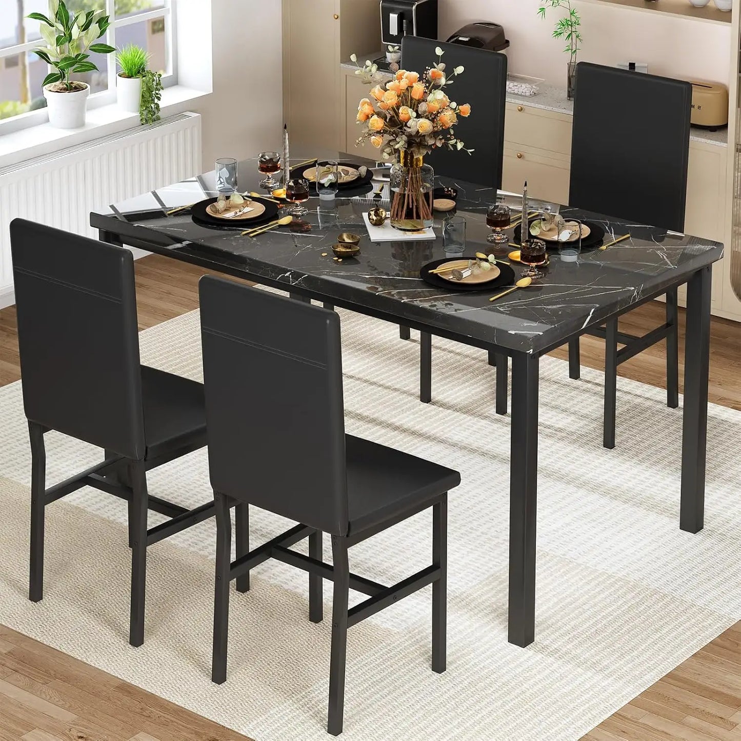 Juego de mesa de comedor para 4, juego de mesa y sillas de cocina de 47 pulgadas, juego de mesa de comedor de imitación de mármol con 4 sillas de cuero de PU, color negro