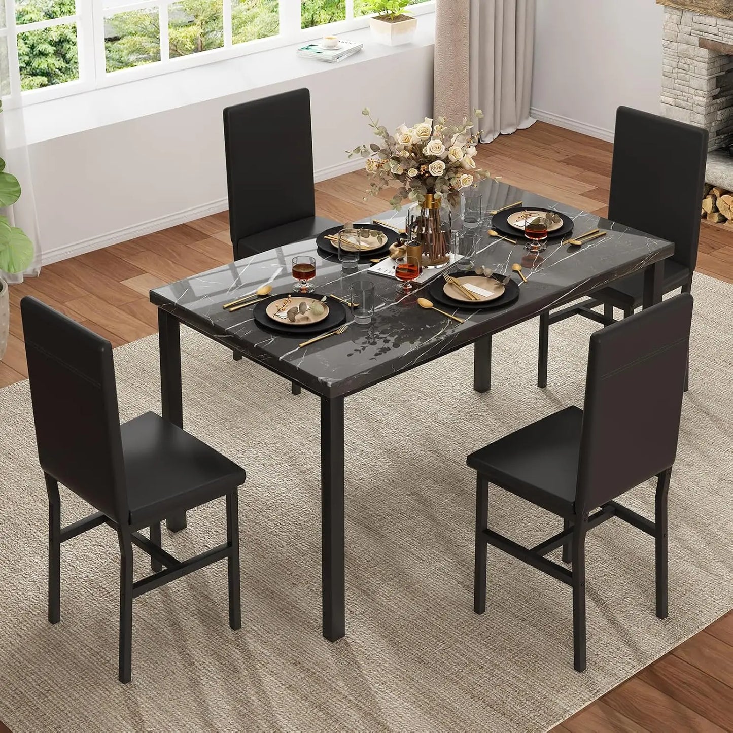 Juego de mesa de comedor para 4, juego de mesa y sillas de cocina de 47 pulgadas, juego de mesa de comedor de imitación de mármol con 4 sillas de cuero de PU, color negro