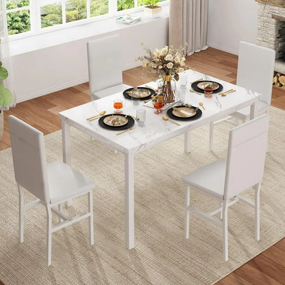 Ensemble de table à manger pour 4 personnes Table de cuisine peu encombrante et chaises pour 4 personnes, ensemble de table de salle à manger en faux marbre 5 pièces avec 4 chaises en cuir PU