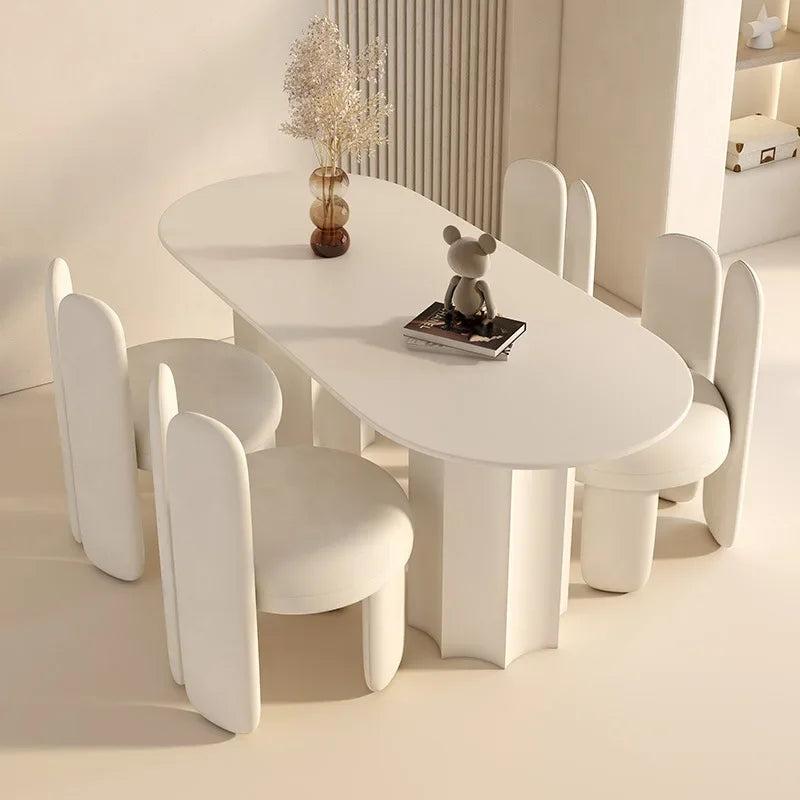 Table à manger ovale à panneaux de pierre de couleur crème, table et chaise de négociation de salle à manger de restaurant à domicile créative de style nouveau design