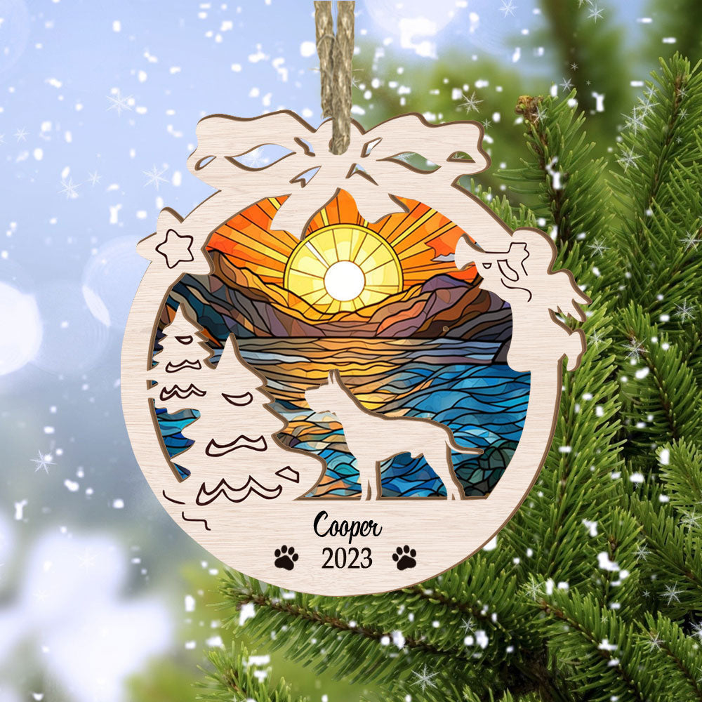 Great Dane Suncatcher Circle Memorial Ornament: Christmas, Sunset Background. Unique Gift For Great Dane Lovers, Pet Memorial, Christmas Tree Decoration.