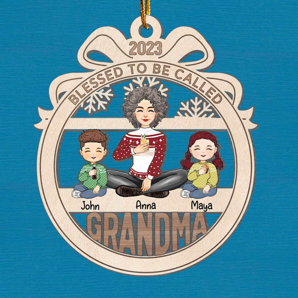 Snowflake Grandma Christmas - Personalized Wooden Ornament