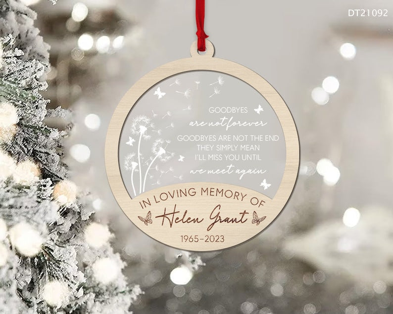 Personalized Memorial Christmas Ornament, In Loving Memory Christmas Ornament, Loss Of Loved Mom Dad Remembrance Gifts, Sympathy Gift