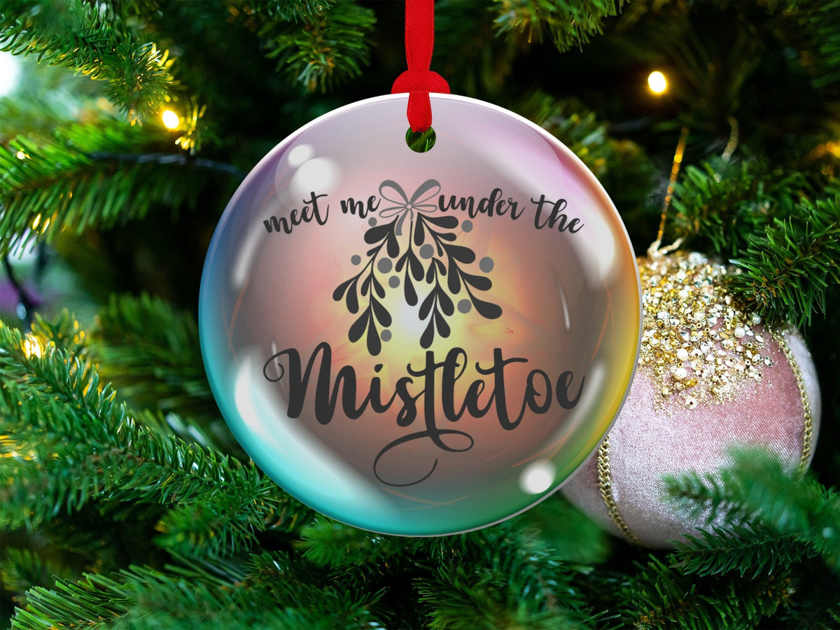 Christmas 2024 Ornament, Christmas Decoration, Holiday Gift Idea, Heirloom Keepsake, Round Ceramic, Gift Exchange, Gift Idea, Mistletoe