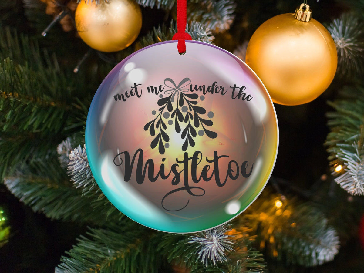 Christmas 2024 Ornament, Christmas Decoration, Holiday Gift Idea, Heirloom Keepsake, Round Ceramic, Gift Exchange, Gift Idea, Mistletoe
