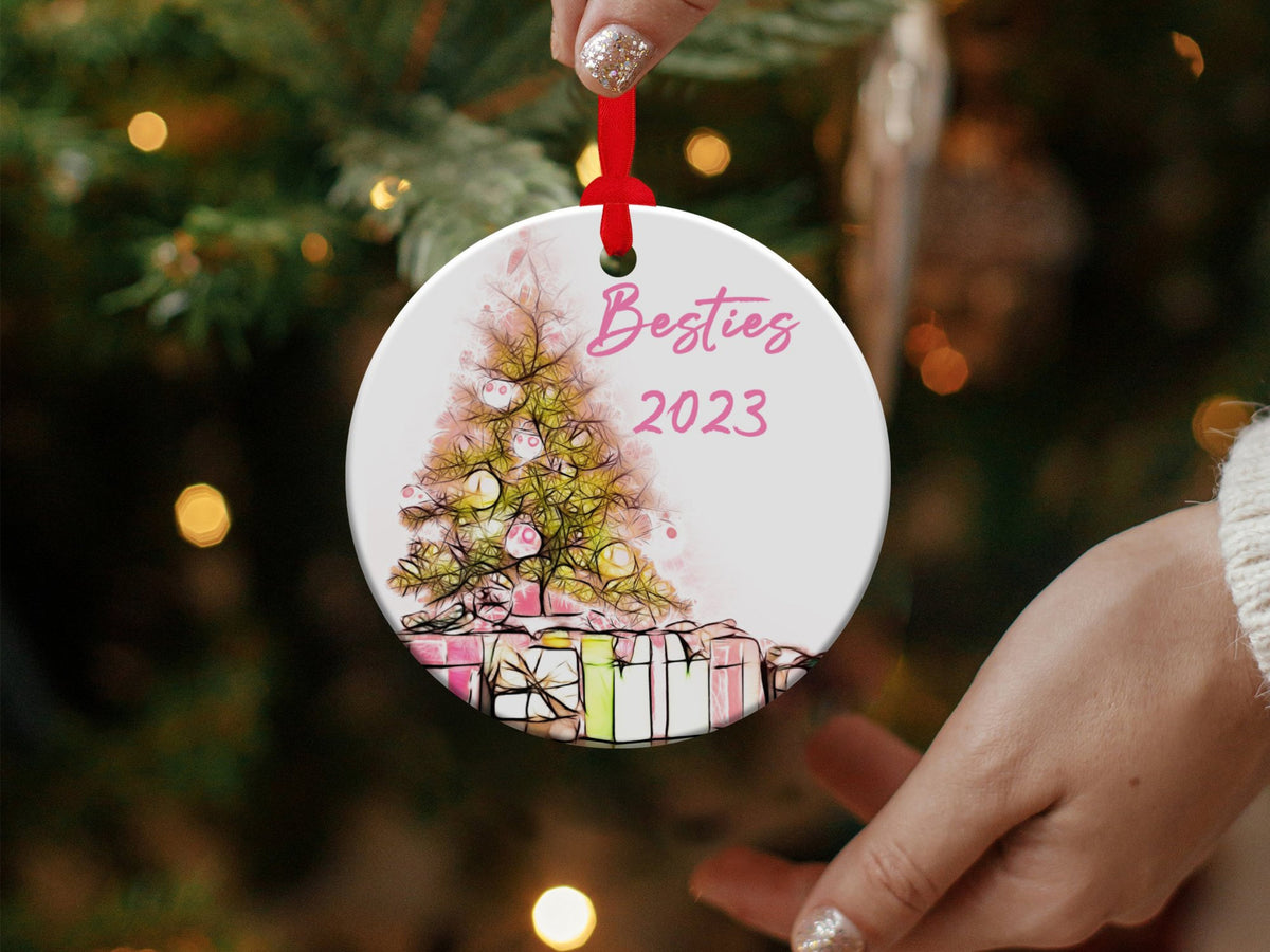 Bestie Gift Ornament, Christmas Decoration, Holiday Gift Idea, Heirloom Keepsake, Round Ceramic, Bauble Present, Bff Present, Best Friend