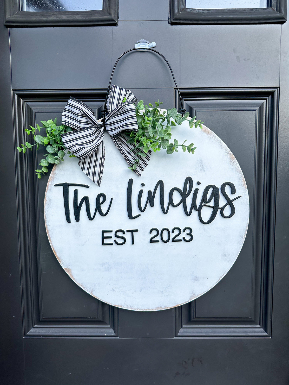 Front Door Decor Personalized Front Door Hanger Custom Name Wood Sign Door Wreath Neutral Welcome Door Sign with Family Name Wedding Gift