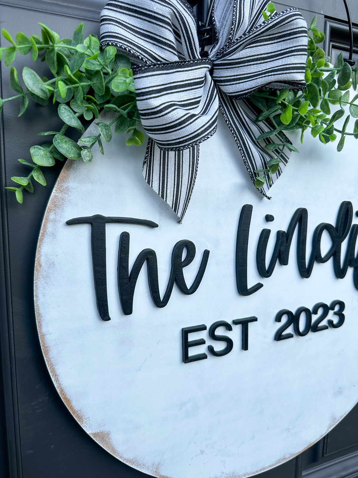 Front Door Decor Personalized Front Door Hanger Custom Name Wood Sign Door Wreath Neutral Welcome Door Sign with Family Name Wedding Gift