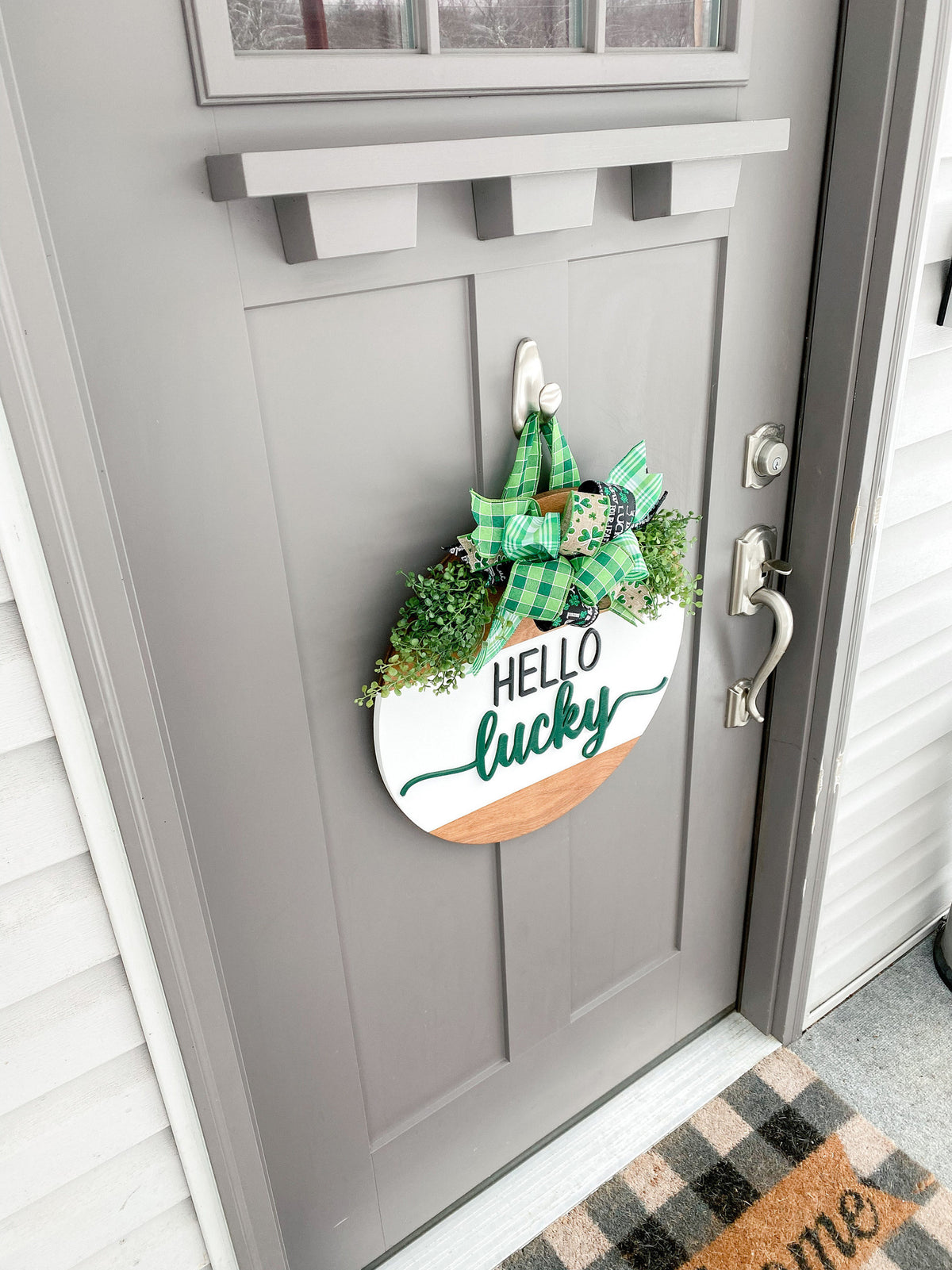 Hello Lucky, St. Patrick's Day, decoration, Farmhouse, Door Hanger, Wooden Wreath, 3D, Front Door, Home Decor, Round Wood Sign, Circle