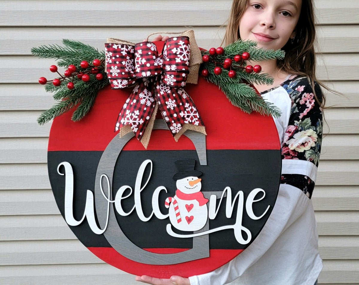 Welcome Christmas Door Hanger - Family Initial Door Sign  - Christmas Snowman Front Door Decor - Christmas Door Sign - Christmas Wood Wreath