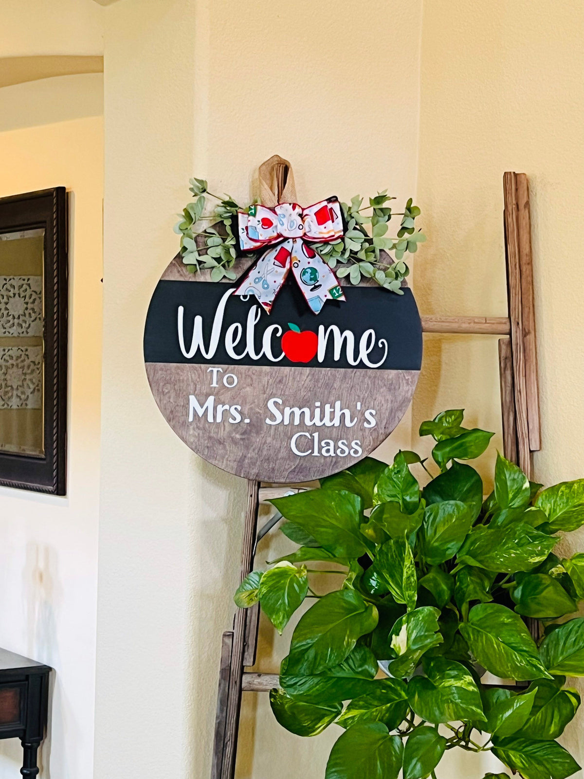 Teacher Door Decor, Teacher Door Hanger, Teacher Door Sign, Teacher Name Sign, Classroom Sign, Teacher Appreciation Gift, Classroom Decor