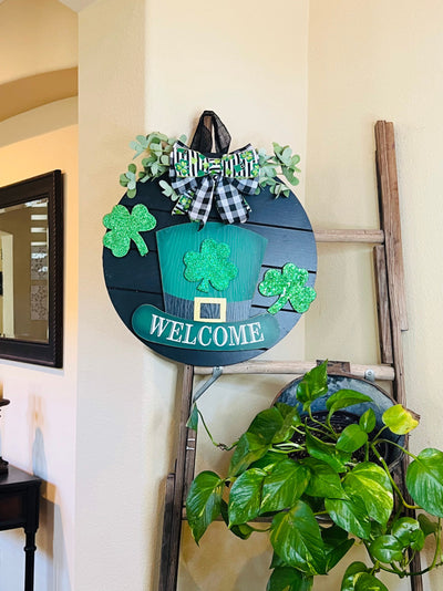 St Patrick's Day Welcome Sign, Front Door Decor, Farmhouse Door Wreath