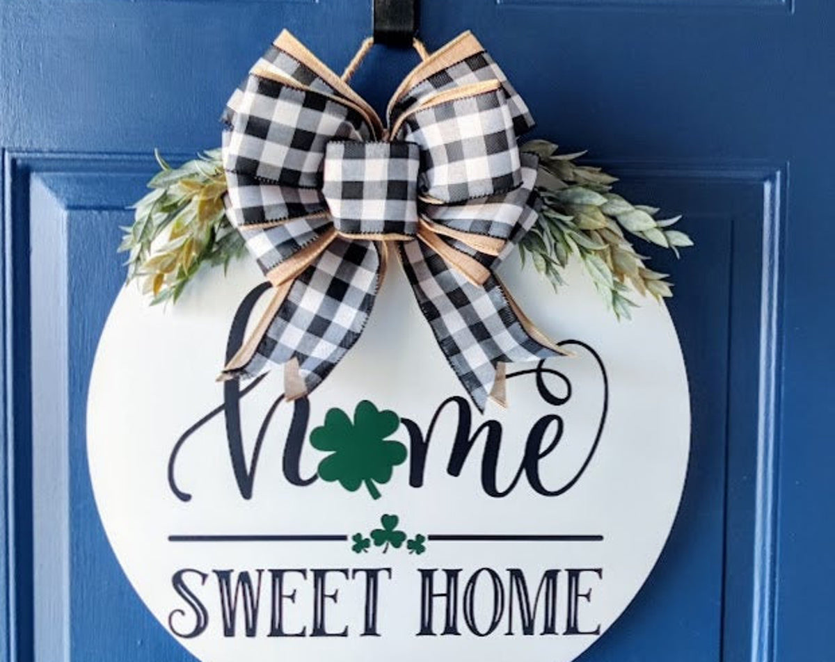 St. Patricks Day Front Door Decor | Home Sweet Home Shamrock | Saint Pattys Day Wreath | Spring Decor | 4 Leaf Clover | Door Wreath
