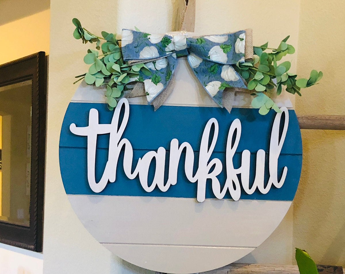 Welcome Fall Sign, Thanksgiving Door Hanger, Door Decor, Wood Round Door Wreath
