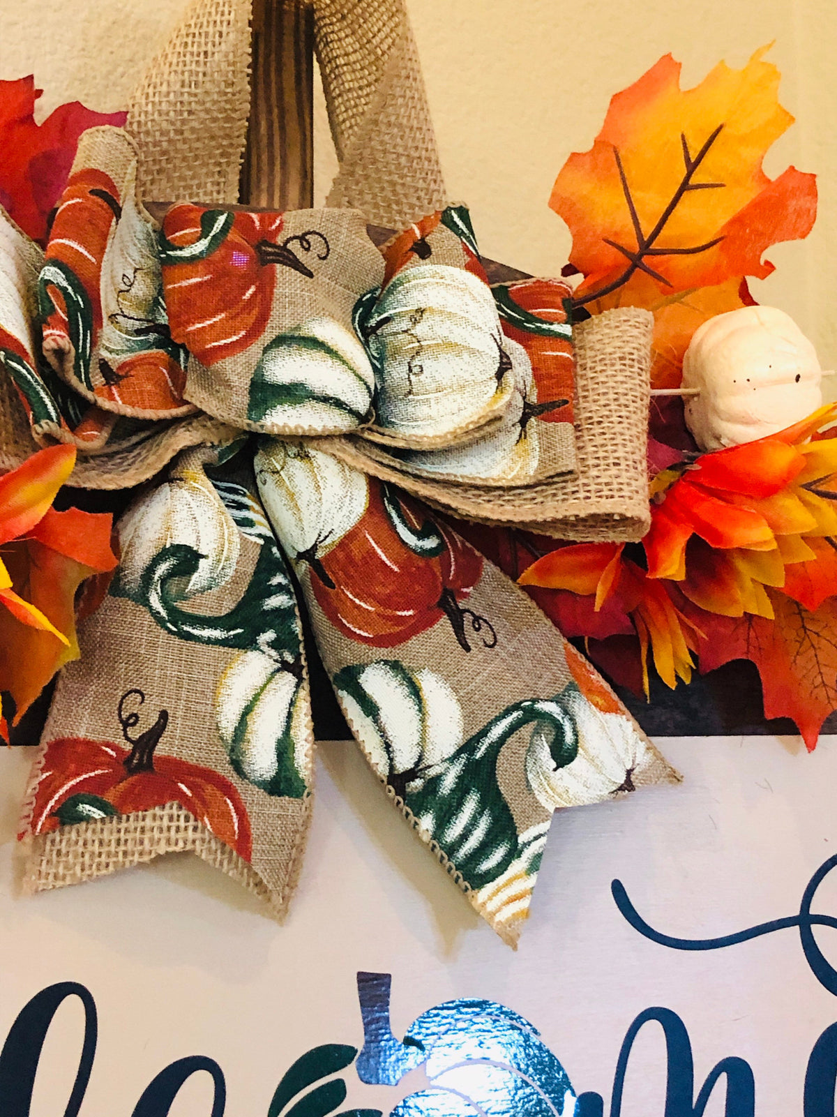 Fall Door Sign, Welcome Fall Door Hanger, Farmhouse Wreath, Pumpkin Door Decor, Housewarming Gift, Thanksgiving Sign