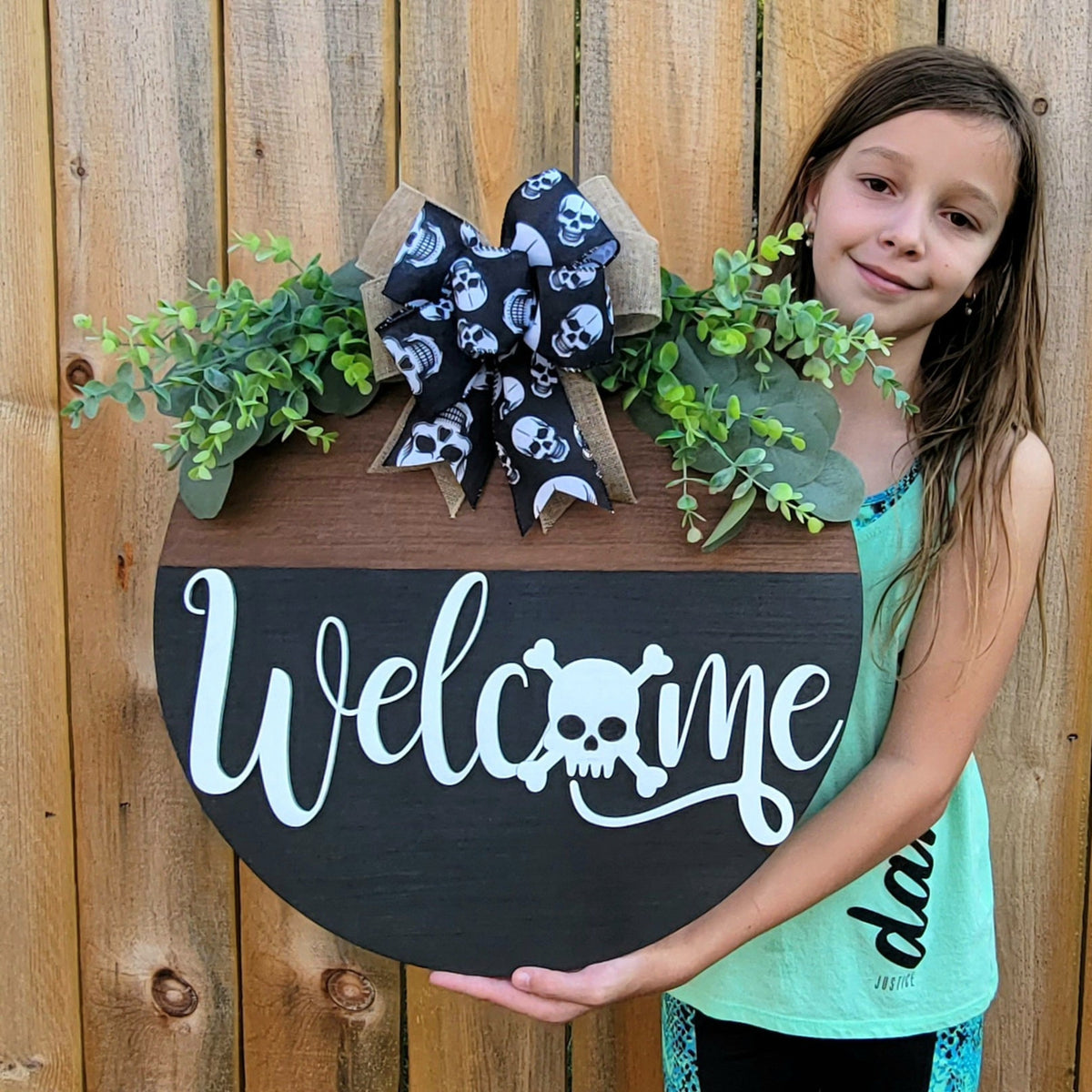 Welcome Skull Door Hanger - Halloween Door Sign - Halloween Front Door Decor - Skeleton Door Sign - Halloween Wreath