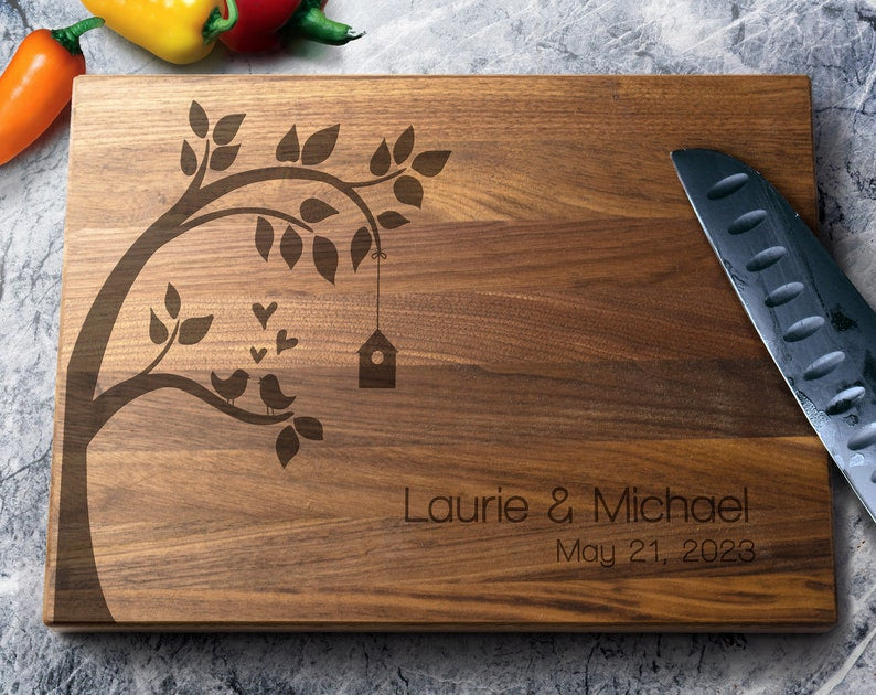Love Birds Cutting Board - Wedding Gift, Anniversary Gift, Couple Gift - Personalized Cutting Board - Housewarming Gift - Christmas Gift