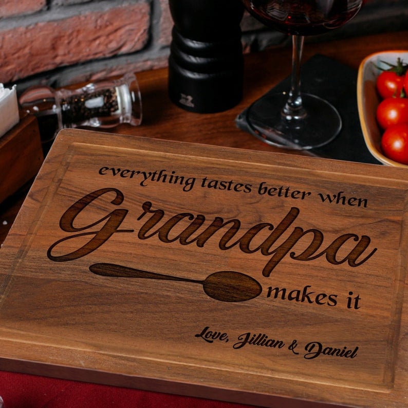 Custom Grandpa Gift for Christmas, Grandpa's Birthday Gift, Personalized Wooden Cutting Board For Grandfather, Papa Gift from Grandkids