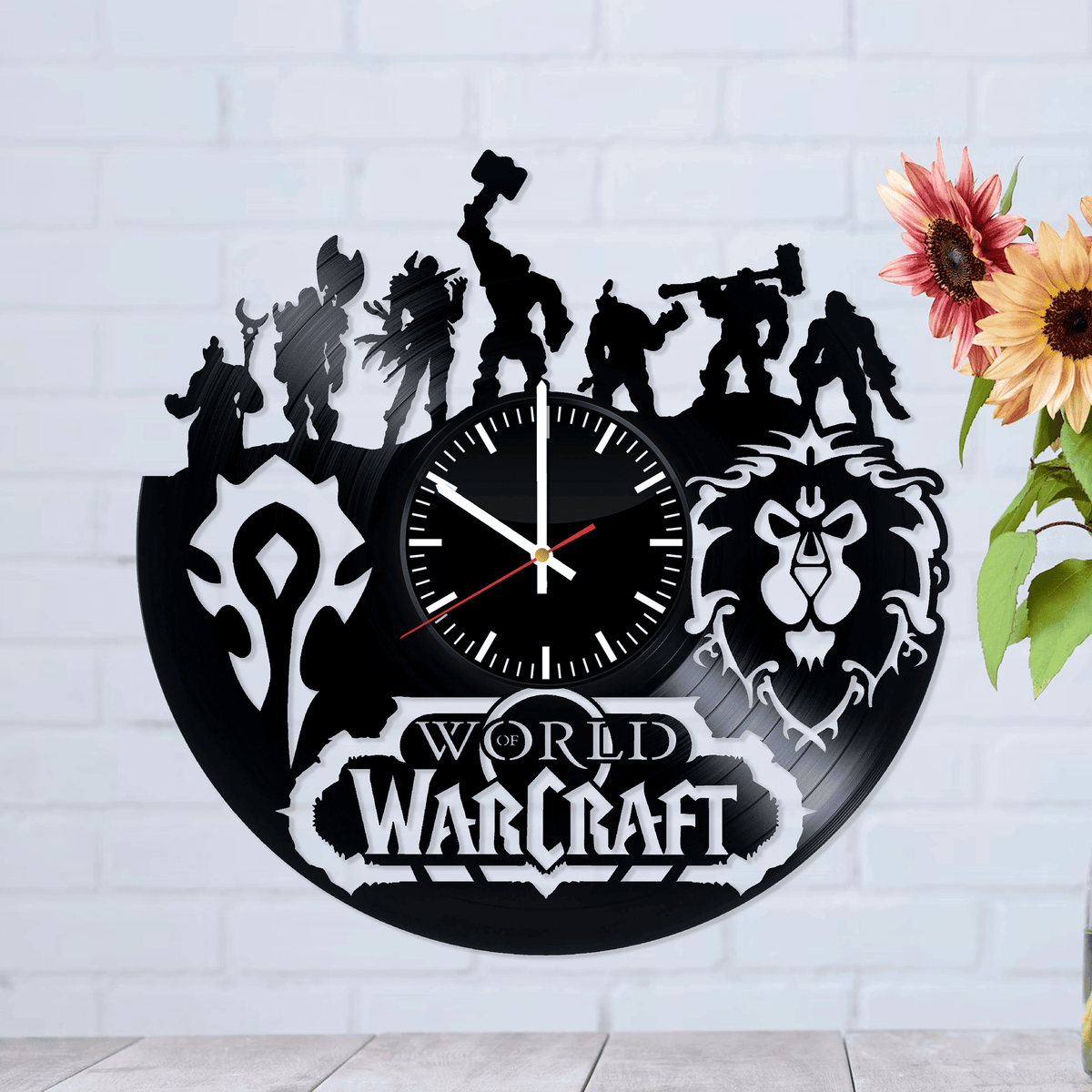 Warcraft Art Fan , Made From Real Vinyl Record, Wall Clock , Action Video Game Work Clock, Birthday Gift Idea For Gamers, New Year Gift
