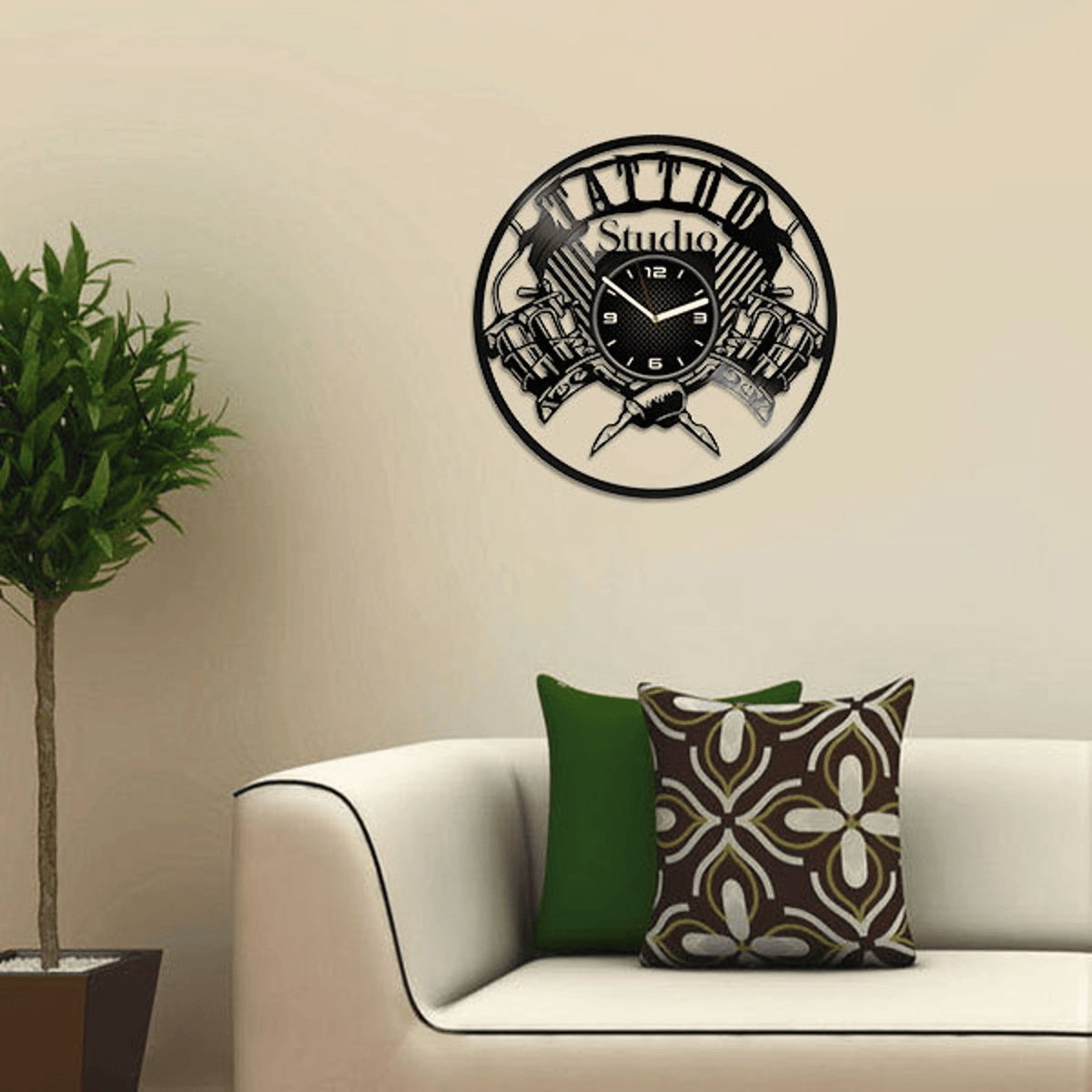 Tattoo Studio Vinyl Record Wall Clock Personalization Home Decor Birthday Gift For Tattoo Artist Wall Hanging Art