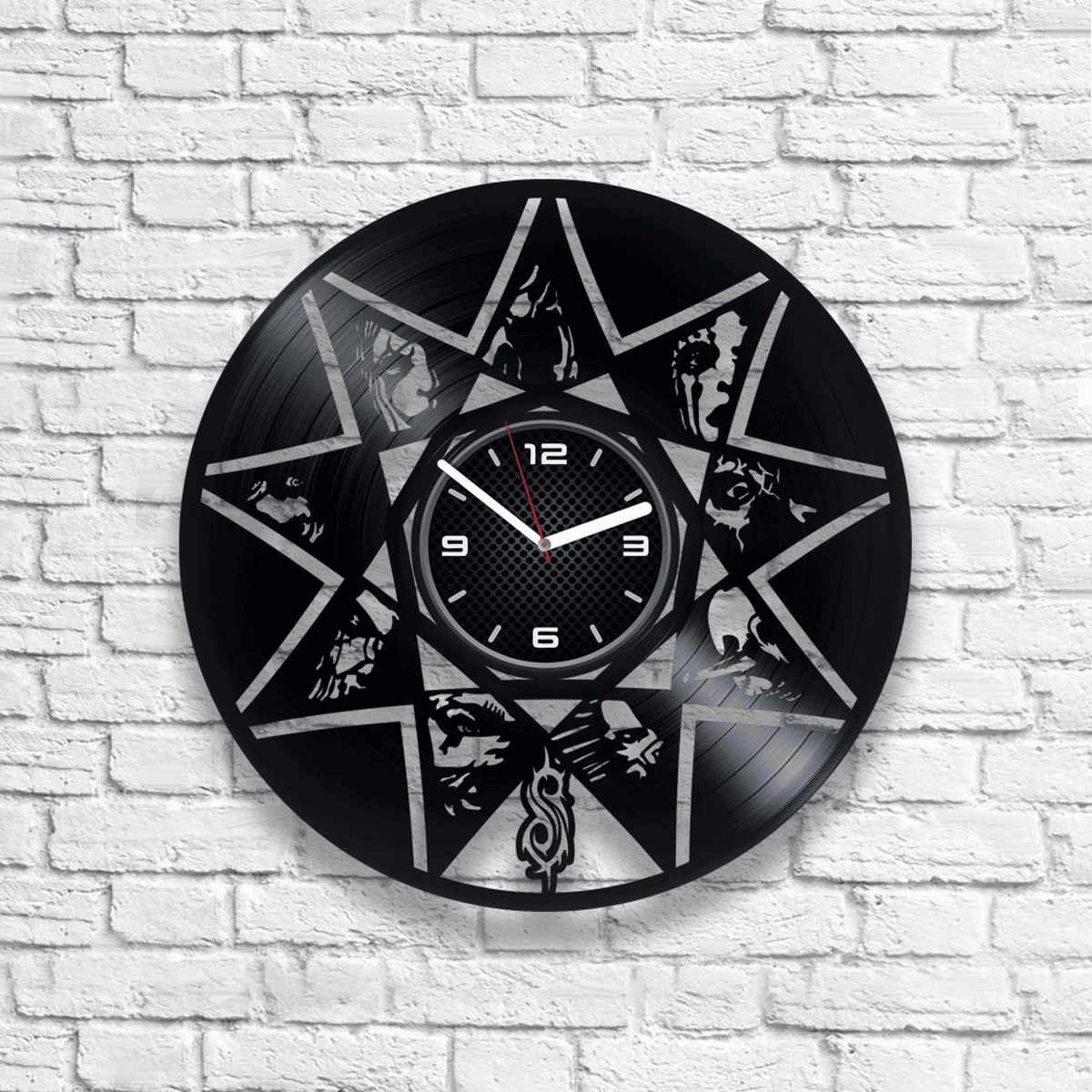 Slipknot Vinyl Record Wall Clock, Metal Rock, Modern Decor For Mens Room, Housewarming Gifts, Psychosocial, The Devil in I, The Dying Song