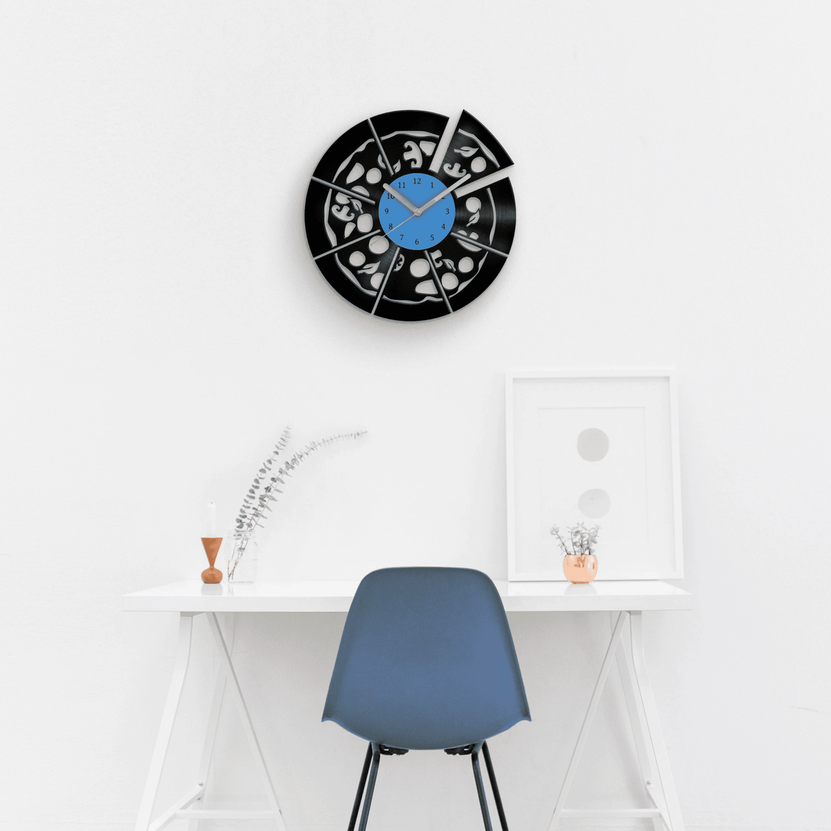 PIZZA - Vinyl Clock, Pizza Wall Art, Caf� Wall Decor, Cafe Wall Decor, Wall Hanging for Pizzeria, Restaurant Wall Clock, Housewarming Gifts