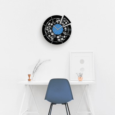 PIZZA - Vinyl Clock, Pizza Wall Art, Caf� Wall Decor, Cafe Wall Decor, Wall Hanging for Pizzeria, Restaurant Wall Clock, Housewarming Gifts