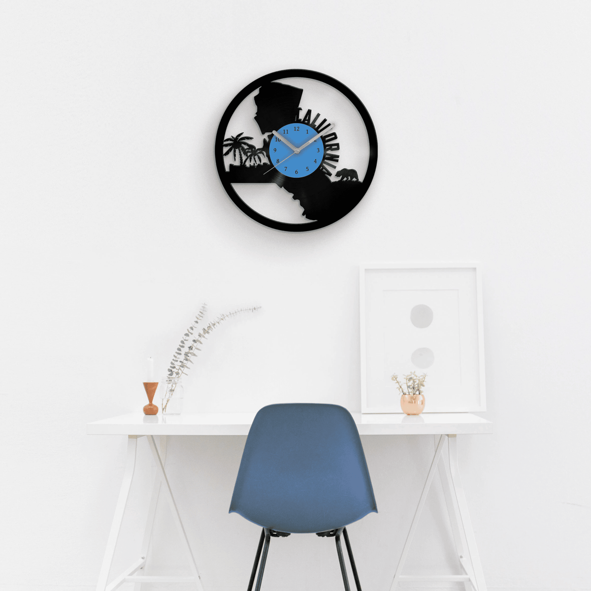 California State Wall Art, California Artwork, Vinyl Clock, Los Angeles, California Map, LA Outline, Housewarming Gifts, Travel Gift