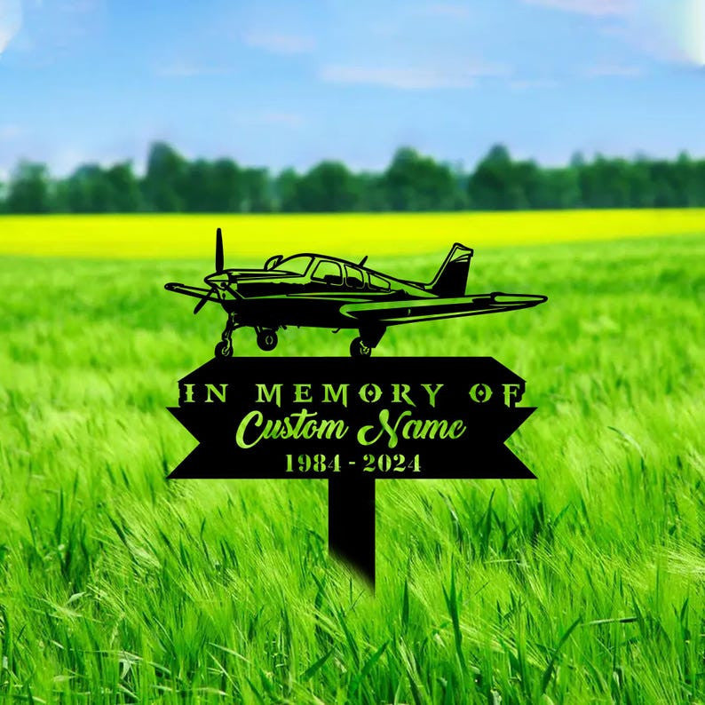 Custom Pilot Metal Memorial Stake, Personalized Aircraft Grave Marker Name Sign Airplane Remembrance Stake Decor Sympathy Pilot Loss Gift