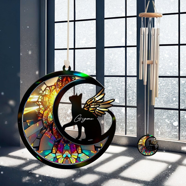 Custom Cat with Wings Suncatcher Wind Chime, Cat Memorial Wind Chime, Pet Loss Sympathy Gift, Loss of Cat Remembrance Gift, Cat on Moon