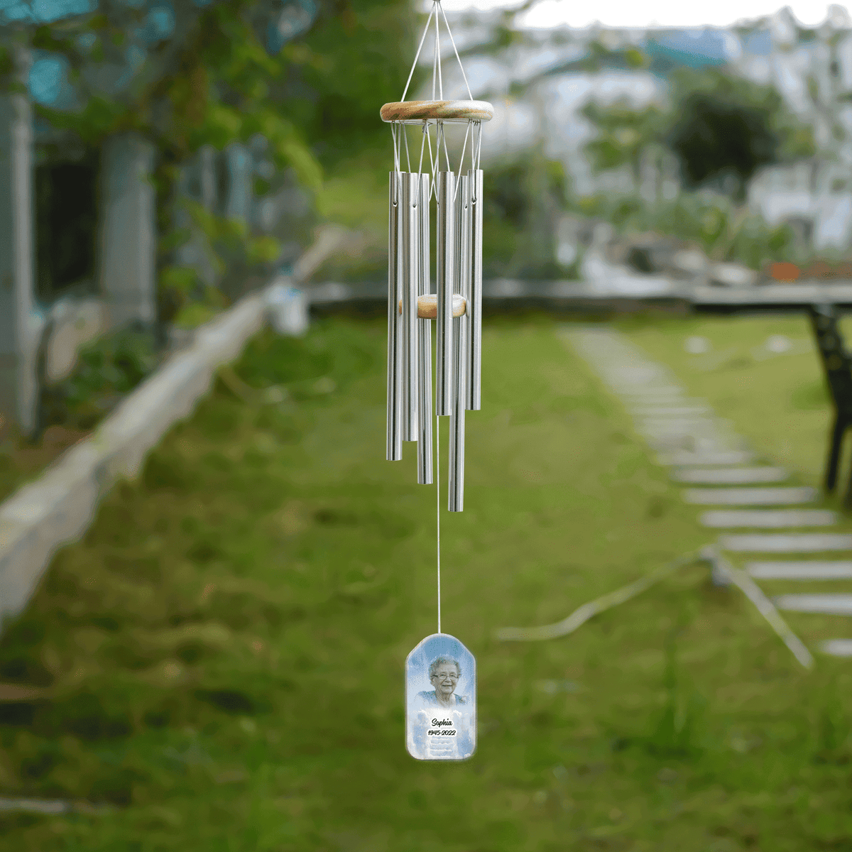 Personalized Memorial Wind Chimes, Mom Dad Memorial Gift - Loss of Father Mother Sympathy - Loving Upload Photo Memorial Wind Chimes