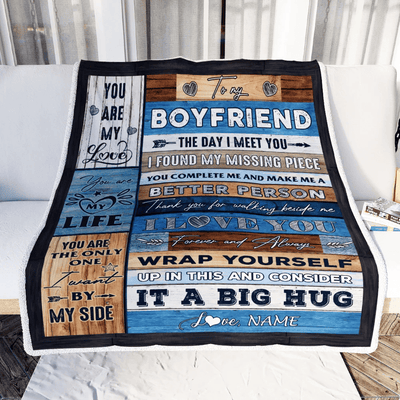 Personalized To My Boyfriend Blankets From Girlfriend You Are My Love It A Big Hug Boyfriend Birthday Valentine's Day Christmas Customized Fleece Blanket