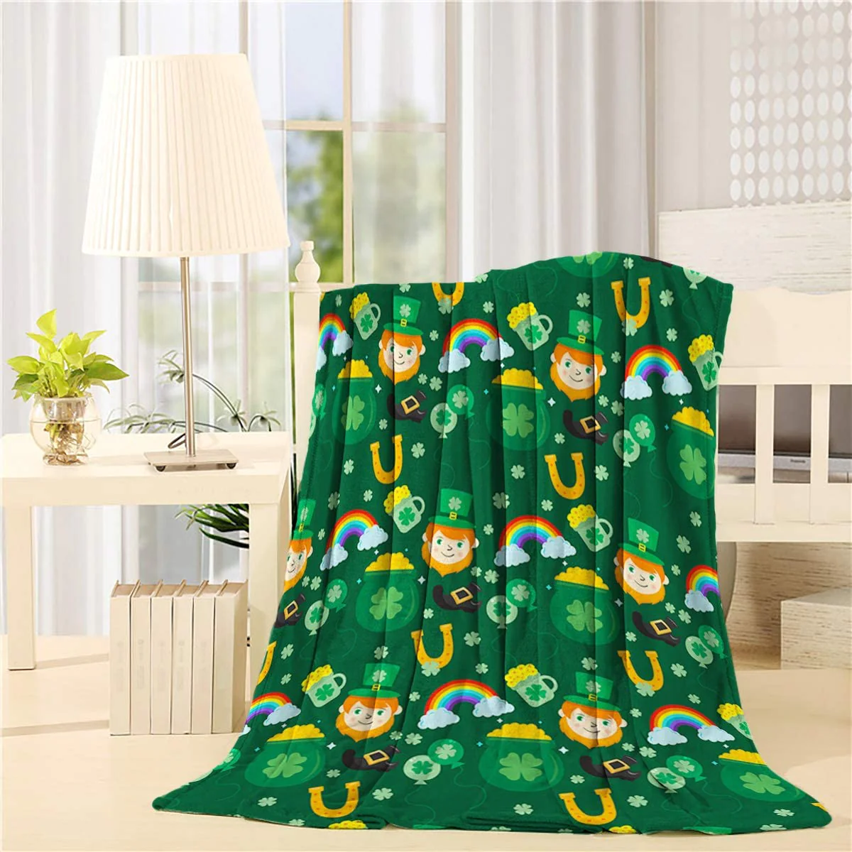 Blanket For Bedroom Living Rooms Sofa Couch - Leprechaun And Gold Coins Clover Leaf For St. Patrick's Day