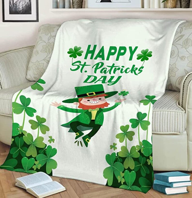 Happy St. Patrick Day Blanket For Family Friends, Clovers Throws, Lucky Shamrock Clover Fleece Blanket, Gift for Kids, St. Patrick Day Gifts