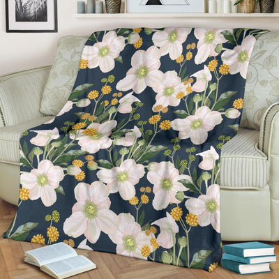 Anemone Pattern Print Design Dark Blue Fleece Blanket